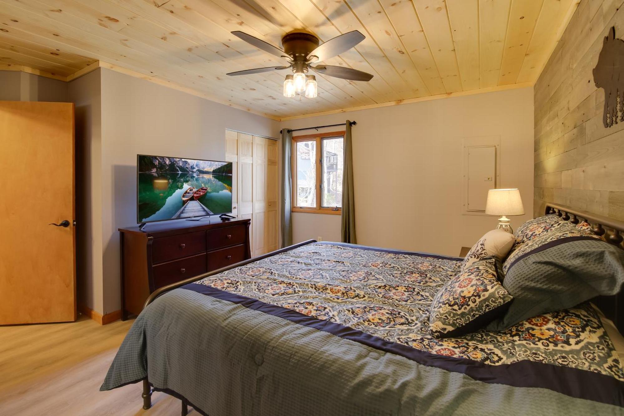 Gatlinburg Mountain Cabin With Hot Tub, Deck And Games Exterior foto